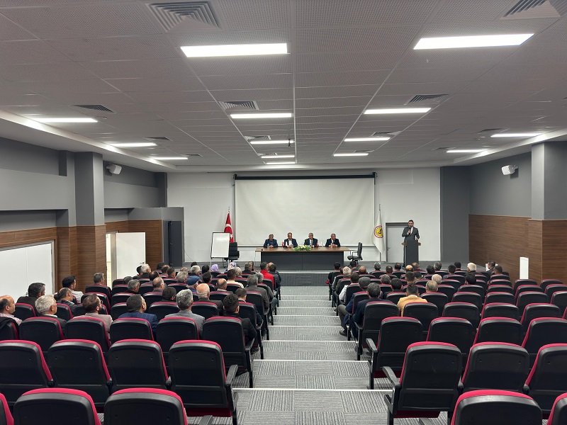 Sayın Kaymakamımız Emir Osman Bulgurlu Başkanlığında Muhtarlar ve Birlik Meclisi Toplantısı Yapıldı