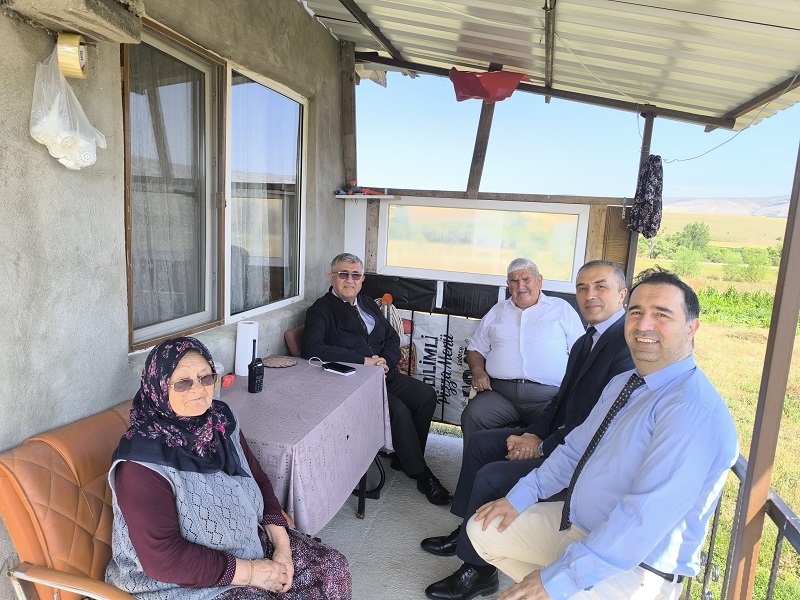 Sayın Kaymakamımız Emir Osman Bulgurlu Kıbrıs Gazisi Satılmış Köse ve Ailesini Ziyaret Etti